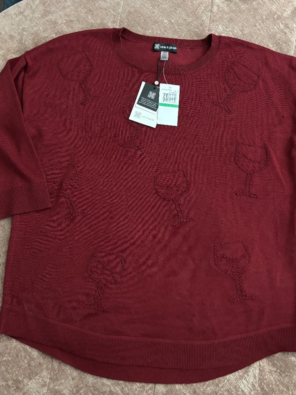 Cable and gauge wine top large nwt